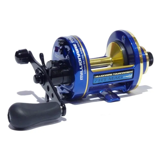 Reel Daiwa Millonaire Tournament 7ht Magnetico Lance Japon Color Azul Lado De La Manija Derecho