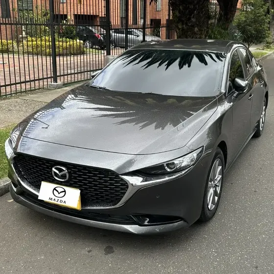 Mazda 3 2021 Touring Mecánico