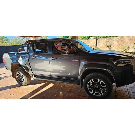 Toyota Hilux Pick-up 2.8 Cd Srx 204cv 4x4 At
