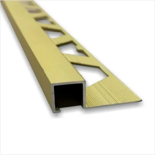 Guardacanto Quadra Aluminio Oro Mate 3422