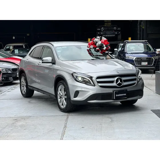 Mercedes-benz Clase Gla Gla 180 1.6lt Ta