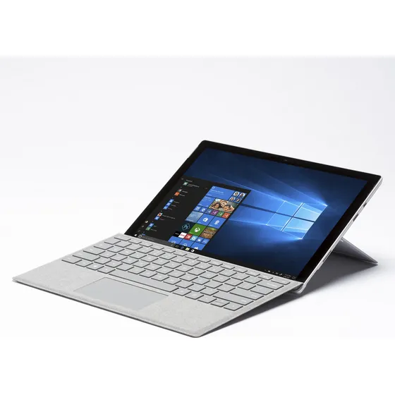 Surface Pro 5 12.5 PuLG , Core I5 7ma, 4gb, 128 Gb Ssd Flash