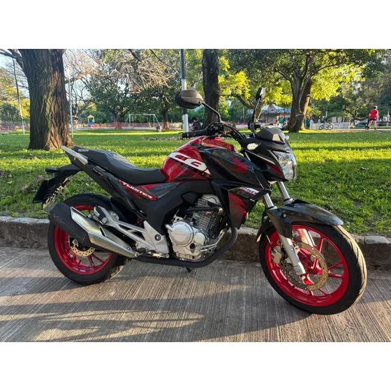 Honda Twister Cb 250 2020 Impecable - 8400 Km