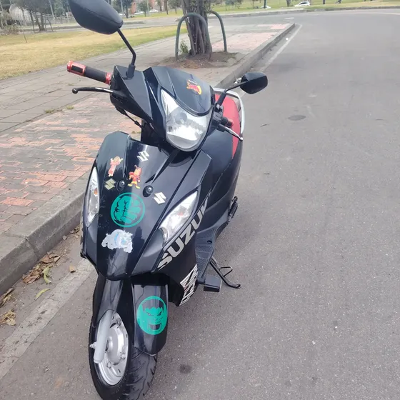 Suzuki Lets Modelo 2016 Negra En Buen Estado Papeles Al Dia