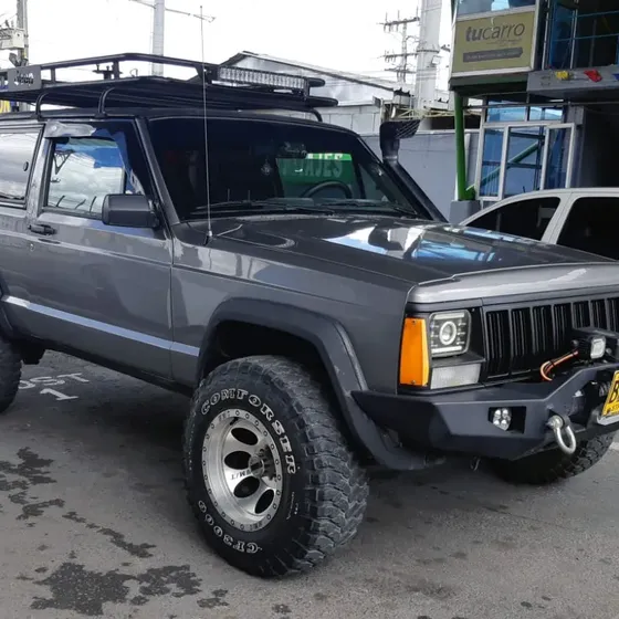 Jeep Cherokee 1994 4.0 Renegade