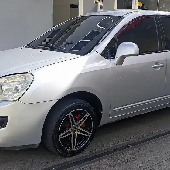 Kia Carens 2009 2.0 Rondo Ex