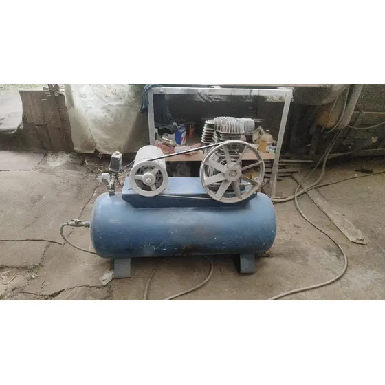 Compresor Trifásico Con Cabezote Finix Motor Weg De 2 Hp
