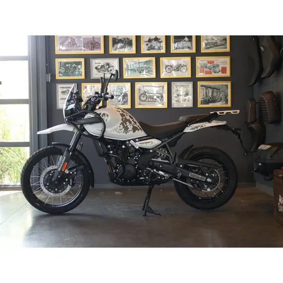 Royal Enfield Himalayan 450 Kamet White
