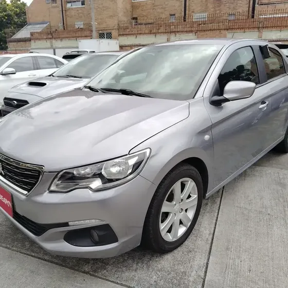 Peugeot 301 2020 Allure Sedan Sec 1,6