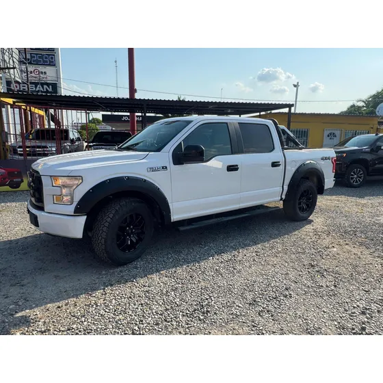 Ford F-150 5.0l Doble Cabina V8 4x2 At