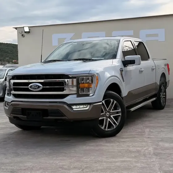 Ford Lobo 2022 3.5 Doble Cabina Lari 4x4 At
