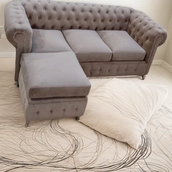 Sillón Sofá Esq  3 Cuerpos + Puff Movil En Pana  Mia Living 