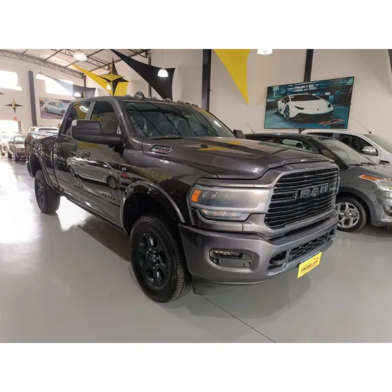 Ram Ram 2500 6.7 Laramie Night Edition Cab. Dupla 4x4 Aut. 4p