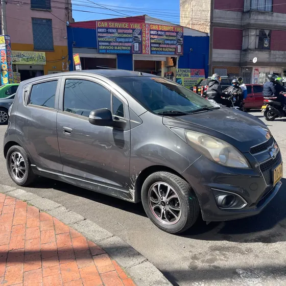 Chevrolet Spark 2017 1.2 Gt M300 Ltz Mecánica