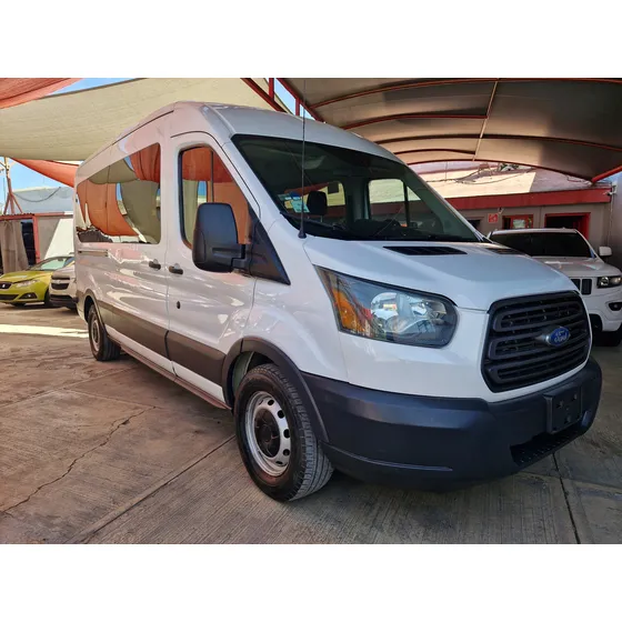 Ford Transit 3.7 Gasolina Bus 15 Pasajeros Mt