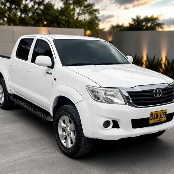Toyota Hilux 2013 2.5 Imv