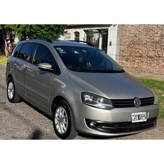 Volkswagen Suran 1.6 Highline 101cv Cuero