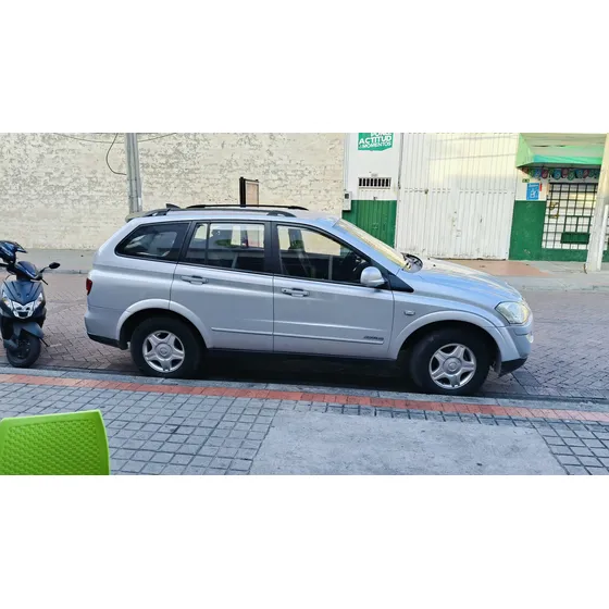 Ssangyong Kyron 2.0 M200 Xdi