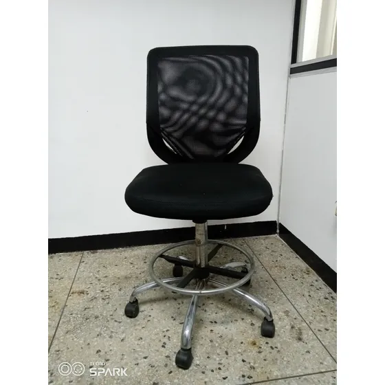 Silla De Oficina Sin Pasamanos 