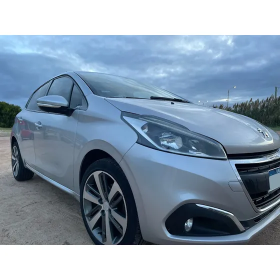 Peugeot 208 1.5 Allure