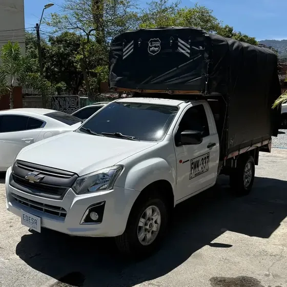 Chevrolet D-max 2020 2.5l Mecánica 4x4