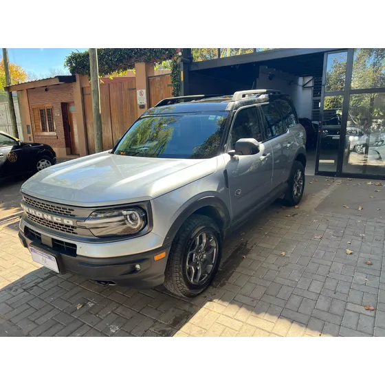 Ford Bronco Wildtrak White