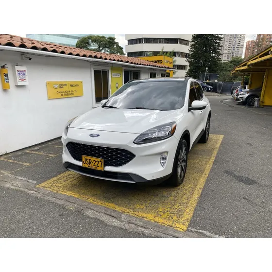 Ford Escape 2.5 Titanium Hibrido At 4x4 2020