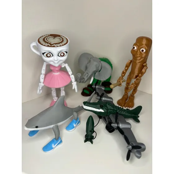 Pack De 5 Muñecos Tralalero, Tung Sahur, Capuchina, Crocodil