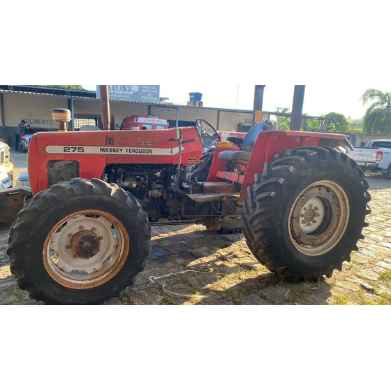 Trator Massey Fergunson 4x4 275 - 2006
