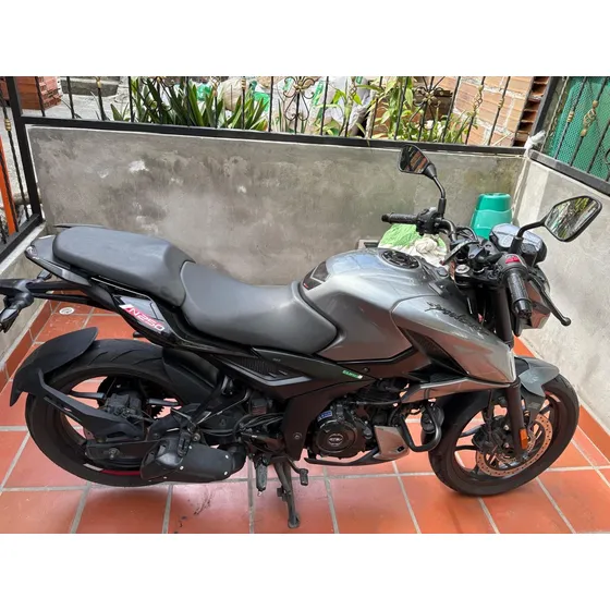 Pulsar N250, Modelo 2024, Aún Con Garantía