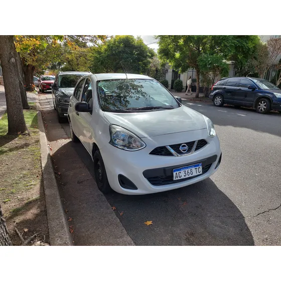 Nissan March 1.6 Active 107cv