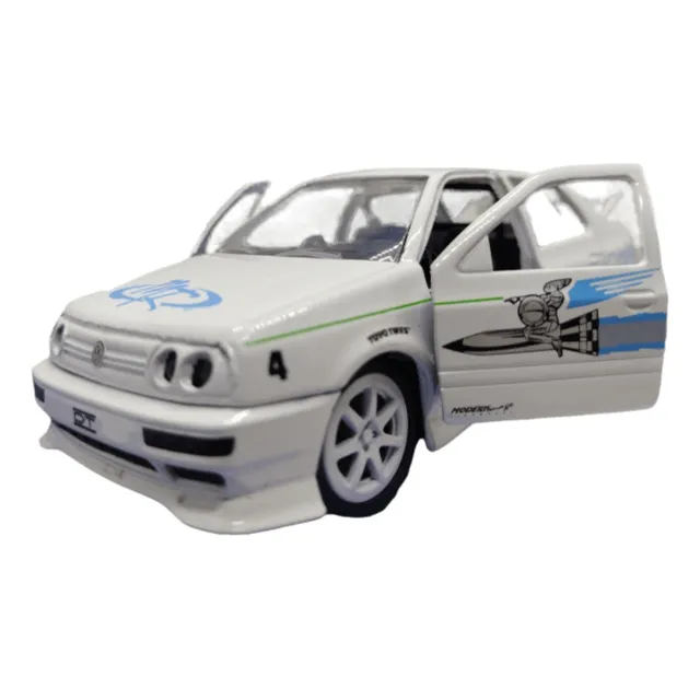 Jesse's Volkswagen Jetta 1:32, 13cms De Largo Coleccion 