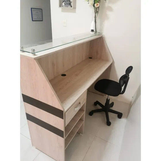 Escritorio Recepción Melamina Vitrimueble Aragua