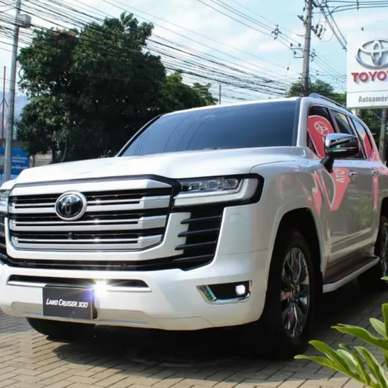 Toyota Land Cruiser 300 2026 3.4 Zx 4x4 At
