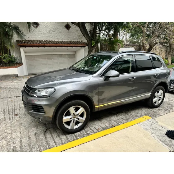 Volkswagen Touareg 4.2 V8 A-v8 Paq Multimedia At
