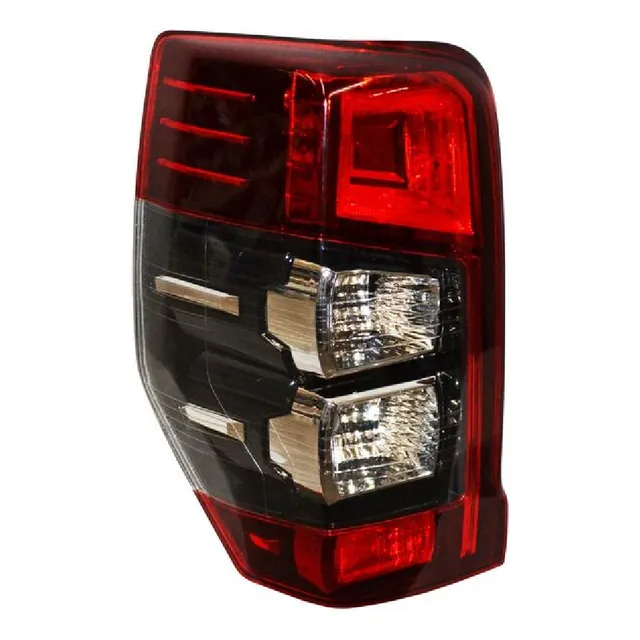 Calavera Mitsubishi L200 2020 2021 2022 Izquierdo Piloto.