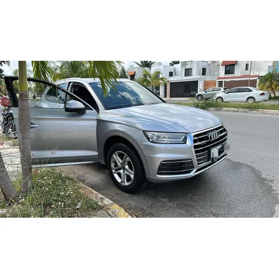 Audi Q5 2.0 L T Elite Dsg