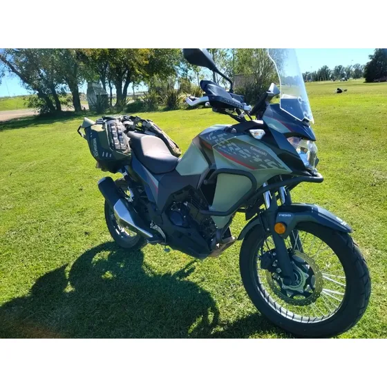 Kawasaki Versys 300 2024 - Accesorios