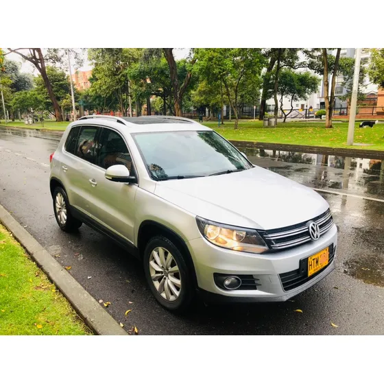 Volkswagen Tiguan 2.0 Sport & Style