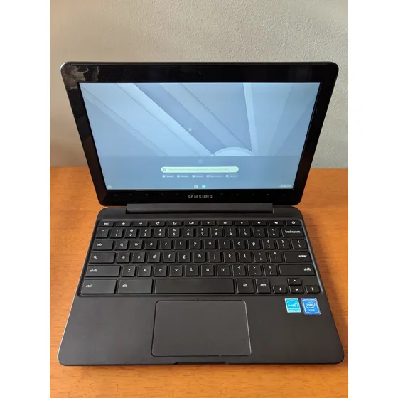 Laptop Samsung Chromebook 3 + Galaxy Tab 4 Con Sus Cajas