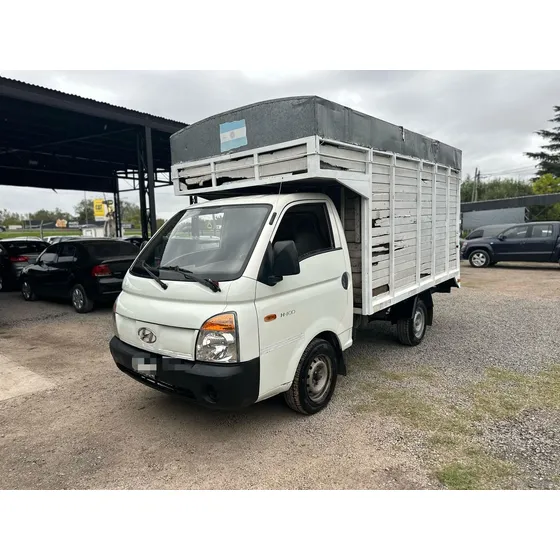 Hyundai H100 2.6 Truck Con Caja