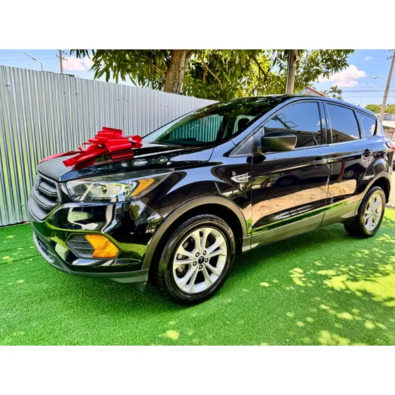 Ford Escape Americana