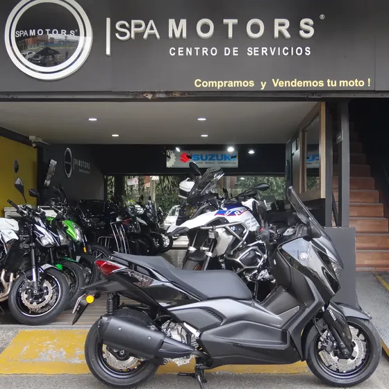 Yamaha Xmax 300
