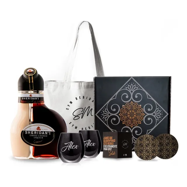 Box Licor Sheridans 750 Ml 2 Vasos Negros Grabados Estuche