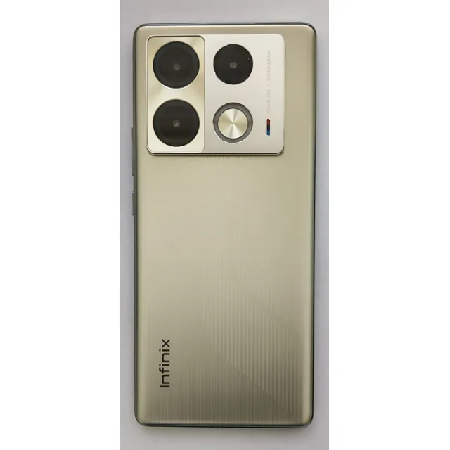 Celular Infinix Note 40 Pro - Racing Edition Bmw