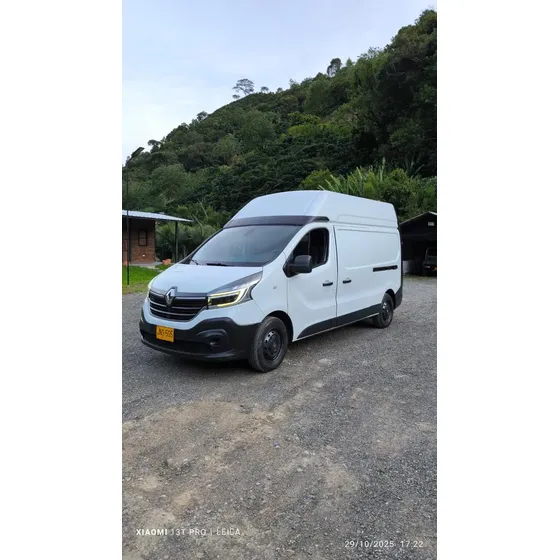 Renault Trafic 2021 1.6l
