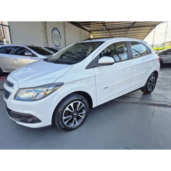 Chevrolet Onix Onix Hatch Lt 1.4 8v Flexpower 5p Aut.