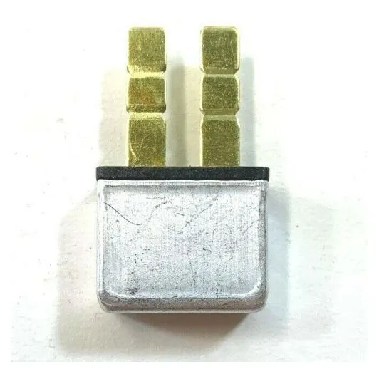 Breaker Termico O Fusible Termico 15a 12v Corta Circuito 2p