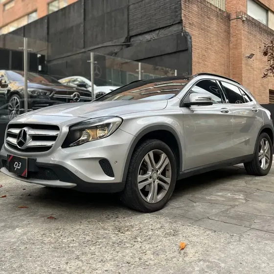 Mercedes-Benz Clase Gla 2017 1.6 200 Urban