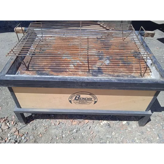 Cajón Chino, Asador, Horno Parrilero